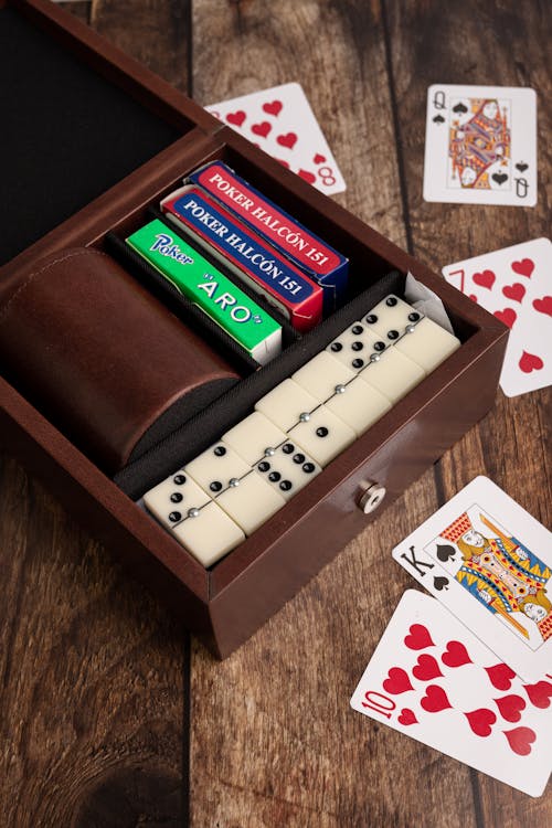 https://www.pexels.com/photo/slot-machines-rows-on-table-1234567