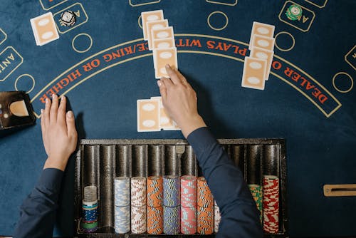 https://www.pexels.com/photo/gamble-gambling-casino-4283612