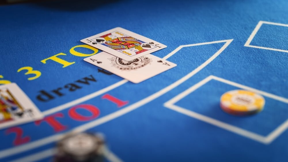 gaming setup with jackpots