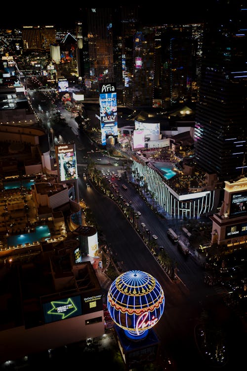 vibrant_casino_scene_on_pexels